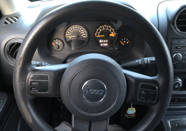 Jeep Patriot cena 44900 przebieg: 184000, rok produkcji 2014 z Lublin małe 379